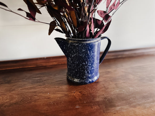 Rustic Blue Enamel Camplng Pot