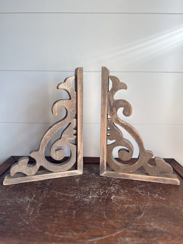 Decorative Corbel Pair