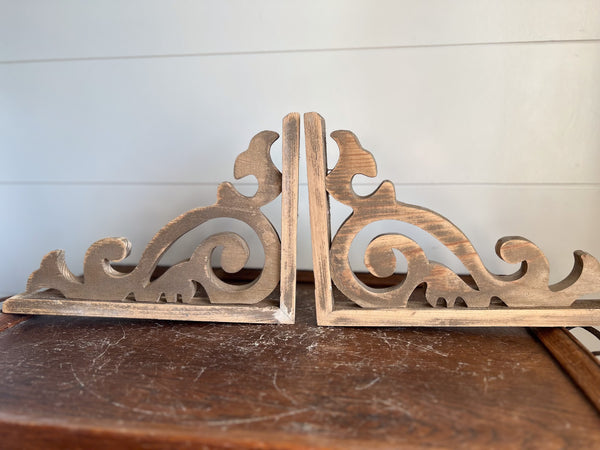 Decorative Corbel Pair